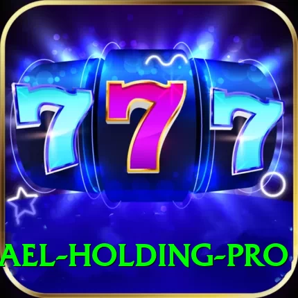 michael holding King Slots - 2